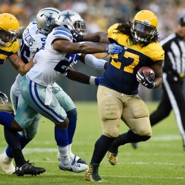 Dallas Cowboys v Green Bay Packers