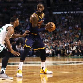 Cleveland Cavaliers v Boston Celtics