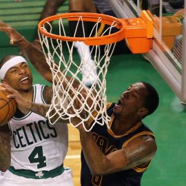 Cleveland Cavaliers v Boston Celtics