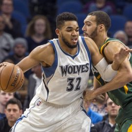 9711525-rudy-gobert-karl-anthony-towns-nba-utah-jazz-minnesota-timberwolves-2