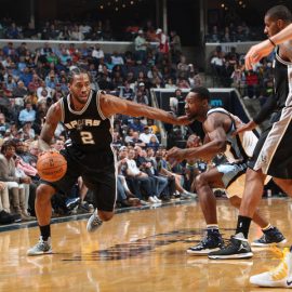 San Antonio Spurs v Memphis Grizzlies