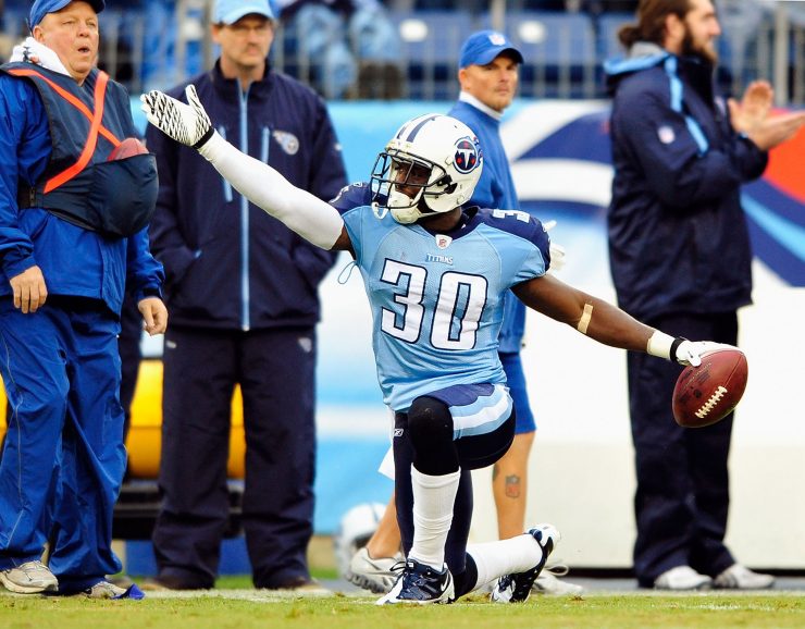 Tampa Bay Buccaneers v Tennessee Titans