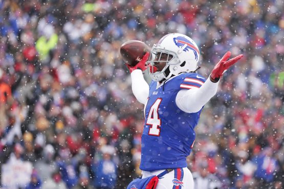 Pittsburgh Steelers v Buffalo Bills