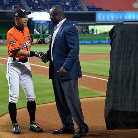 Miami Marlins Honor Ichiro Suzuki 3,000 Hit