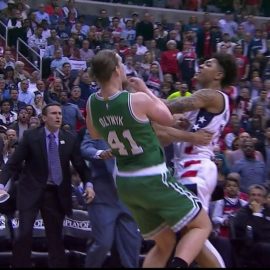 Kelly-Oubre-ejected-for-shoving-Kelly-Olynyk-after-hard-screen-in-Celtics-Wizards-Game-3