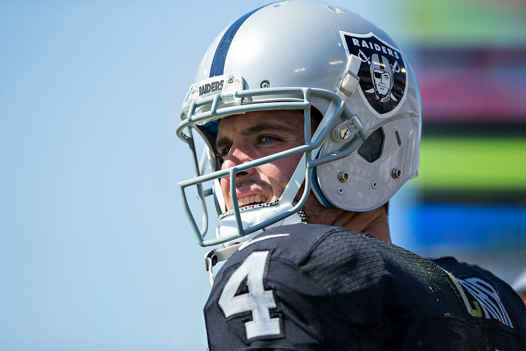 Oakland Raiders v Tennessee Titans