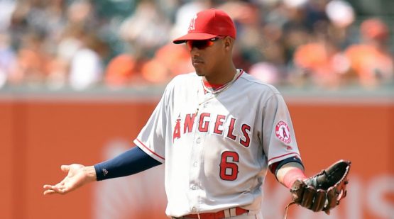 angels-yunel-escobar-ejected-drawing-dirt