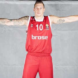 Daniel Theis