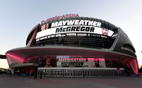 Floyd Mayweather Jr. v Conor McGregor - Previews