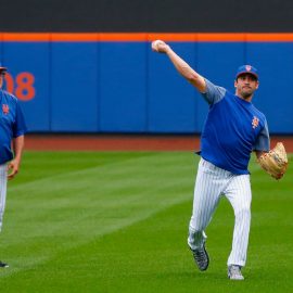 Philadelphia Phillies v New York Mets