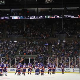 UNIONDALE, NY - SEPTEMBER 17: The New York Islanders leave the ice following a 3-2 victory over the Philadelphia Flyers during a preseason game at the Nassau Veterans Memorial Coliseum on September 17, 2017 in Uniondale, New York. (Photo by Bruce Bennett/Getty Images)