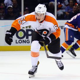 Philadelphia Flyers v New York Islanders