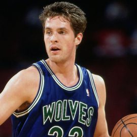 Christian Laettner Action Portrait