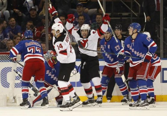 devils-rangers-hockey