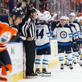 Winnipeg Jets v Edmonton Oilers