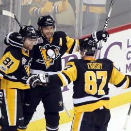 NHL: Columbus Blue Jackets at Pittsburgh Penguins