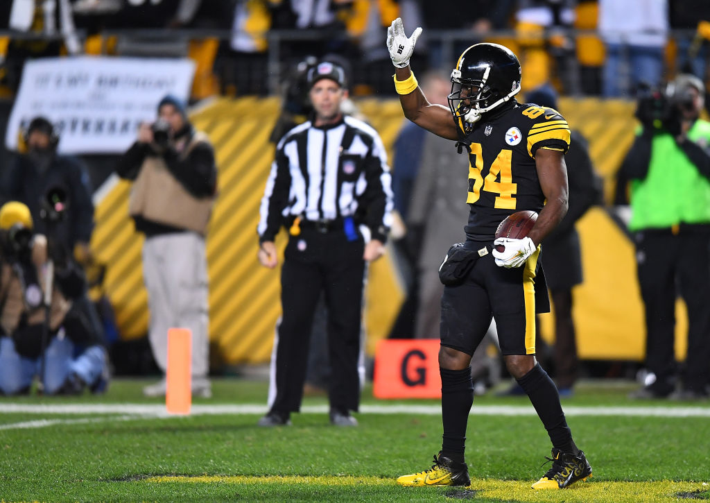 Tennessee Titans v Pittsburgh Steelers