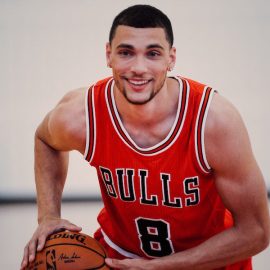 zach-lavine-might-signs-with-anta