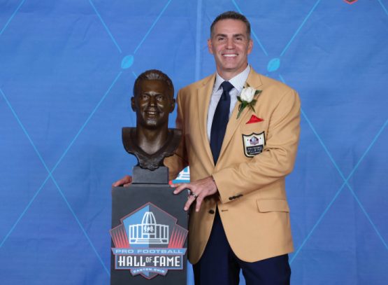 NFL: Pro Football Hall of Fame-Enshrinement