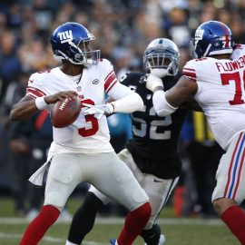 NFL: New York Giants at Oakland Raiders