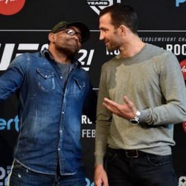 ufc-221-rockhold-romero-staredown-696x392