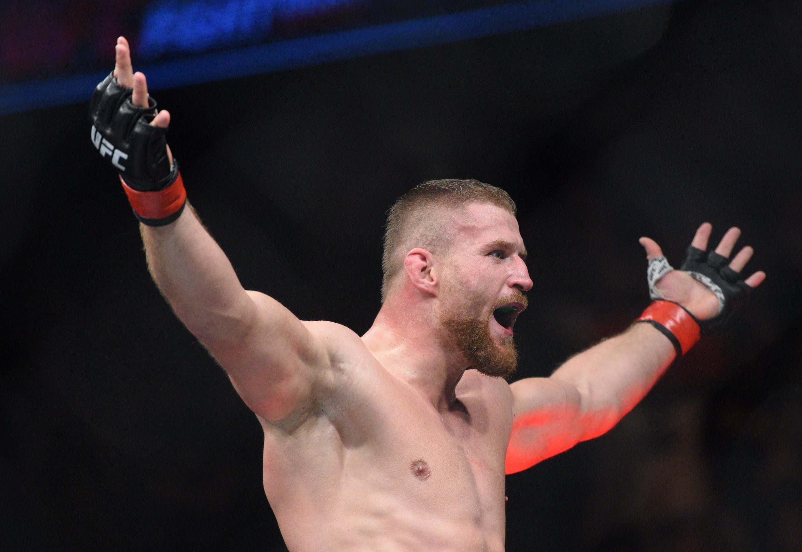 MMA: UFC Fight Night-Gdansk-Blachowicz vs Clark