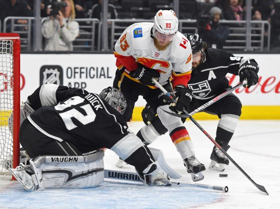 NHL: Calgary Flames at Los Angeles Kings