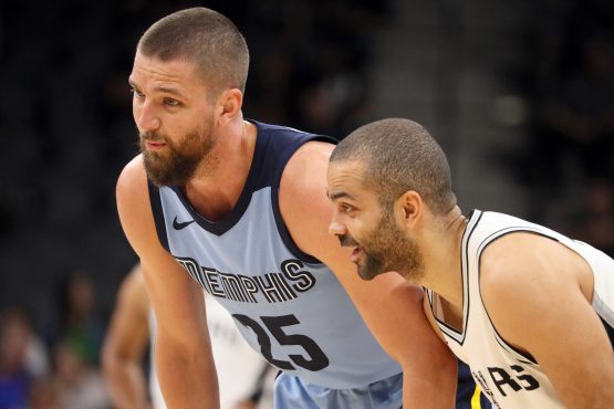 NBA: Memphis Grizzlies at San Antonio Spurs