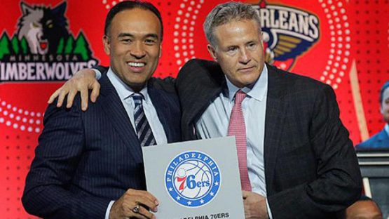 ap-sixers-brett-brown_51