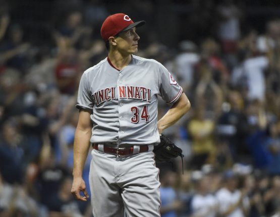 MLB: Cincinnati Reds at Milwaukee Brewers