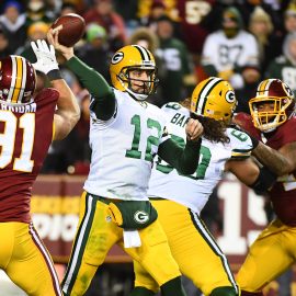 NFL: Green Bay Packers at Washington Redskins