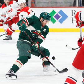 NHL: Carolina Hurricanes at Minnesota Wild