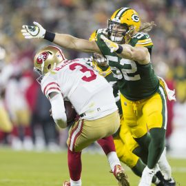 NFL: San Francisco 49ers at Green Bay Packers