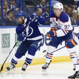 NHL: FEB 21 Oilers at Lightning