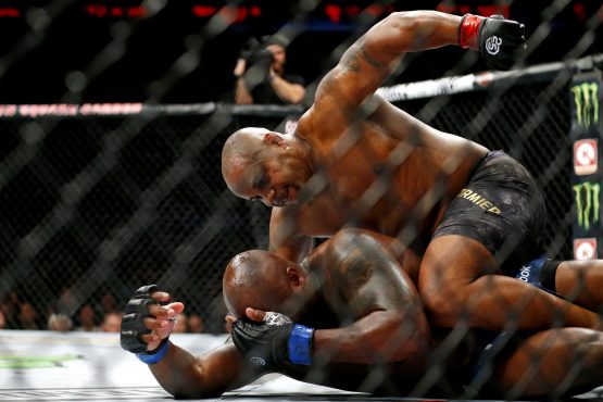 daniel cormier derrick lewis