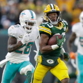 NFL: Miami Dolphins at Green Bay Packers