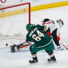 NHL: Ottawa Senators at Minnesota Wild