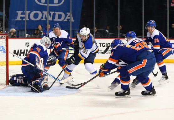 Jan 15, 2019; Brooklyn, NY, USA; New York Islanders goaltender Robin Lehner (40) defends the net against the St. Louis Blues during the third period at Barclays Center. Mandatory Credit: Andy Marlin-USA TODAY Sports