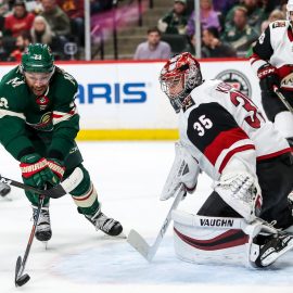 NHL: Arizona Coyotes at Minnesota Wild