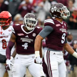 NCAA Football: TaxSlayer Bowl-Louisville vs Mississippi State