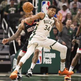 NBA: Houston Rockets at Milwaukee Bucks