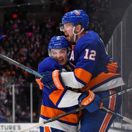 NHL: Stanley Cup Playoffs-Pittsburgh Penguins at New York Islanders