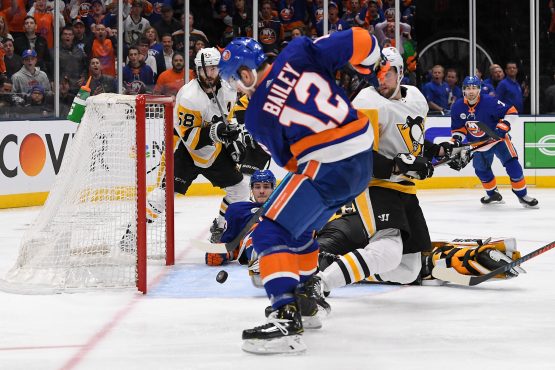 NHL: Stanley Cup Playoffs-Pittsburgh Penguins at New York Islanders
