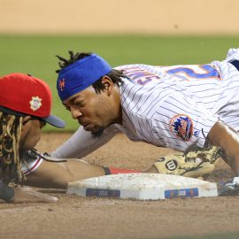 MLB: Philadelphia Phillies at New York Mets