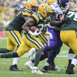 NFL: Minnesota Vikings at Green Bay Packers