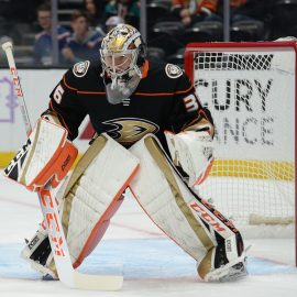 NHL: New York Islanders at Anaheim Ducks