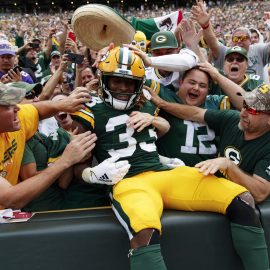 NFL: Minnesota Vikings at Green Bay Packers