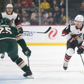 NHL: Arizona Coyotes at Minnesota Wild