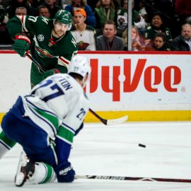 NHL: Vancouver Canucks at Minnesota Wild