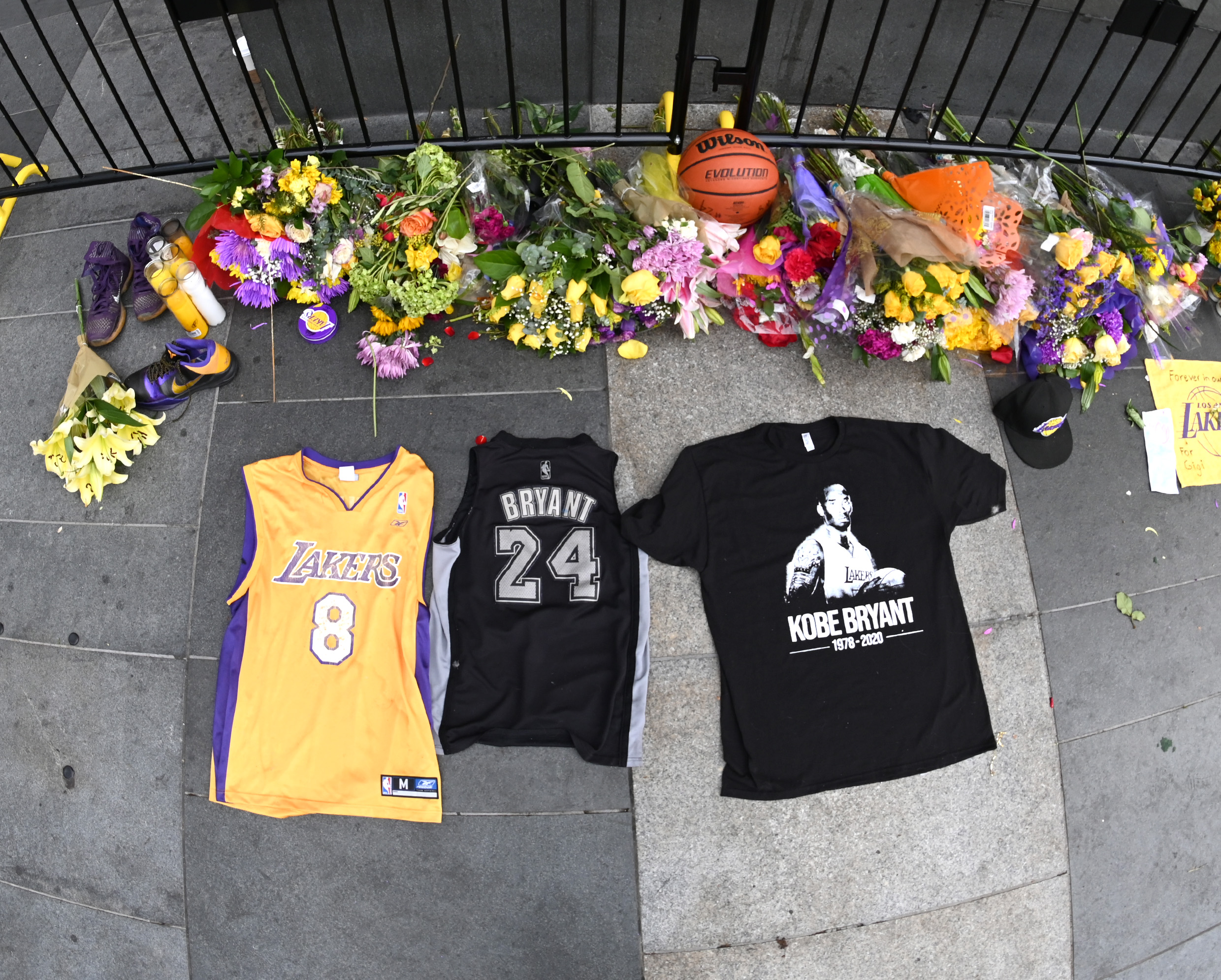 NBA: NBA:Staples Center-Koby Bryant Tribute